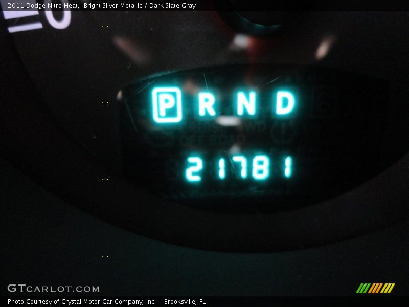 Bright Silver Metallic / Dark Slate Gray 2011 Dodge Nitro Heat