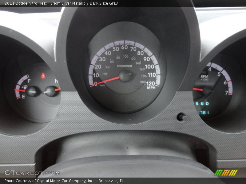 Bright Silver Metallic / Dark Slate Gray 2011 Dodge Nitro Heat