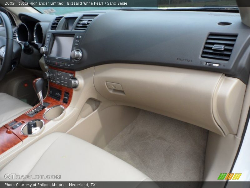 Blizzard White Pearl / Sand Beige 2009 Toyota Highlander Limited