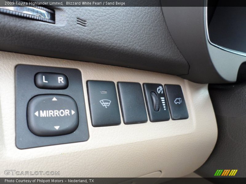 Blizzard White Pearl / Sand Beige 2009 Toyota Highlander Limited