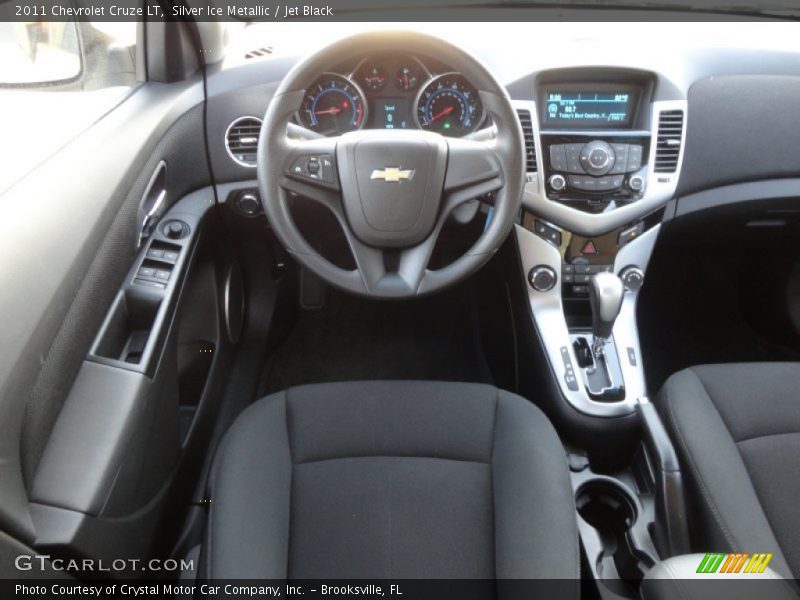 Silver Ice Metallic / Jet Black 2011 Chevrolet Cruze LT