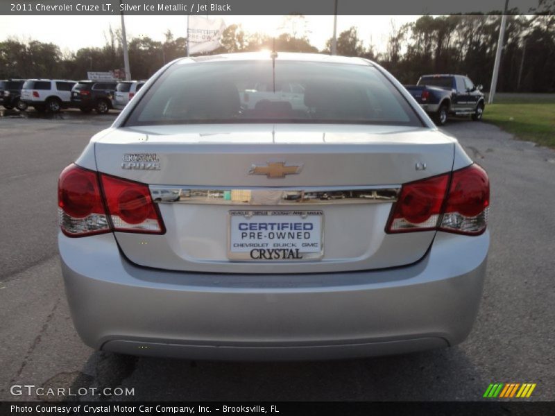 Silver Ice Metallic / Jet Black 2011 Chevrolet Cruze LT