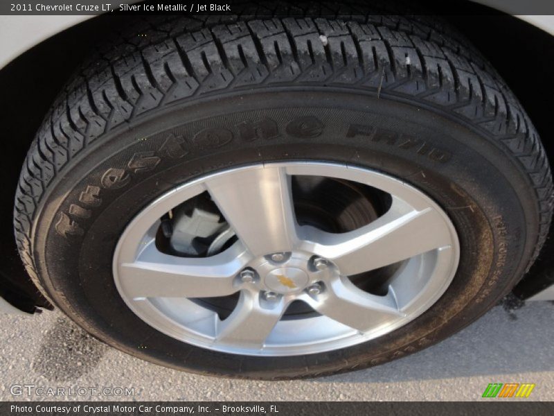 Silver Ice Metallic / Jet Black 2011 Chevrolet Cruze LT