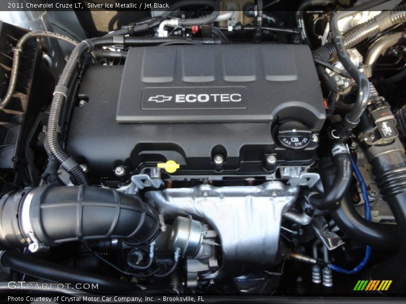 Silver Ice Metallic / Jet Black 2011 Chevrolet Cruze LT