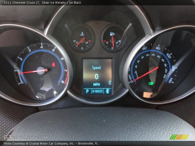 Silver Ice Metallic / Jet Black 2011 Chevrolet Cruze LT