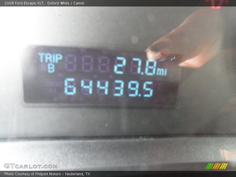 Oxford White / Camel 2008 Ford Escape XLT