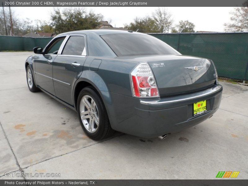 Magnesium Pearlcoat / Deep Jade/Light Graystone 2006 Chrysler 300 C HEMI