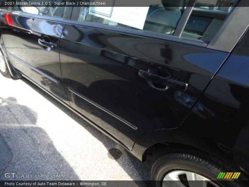 Super Black / Charcoal/Steel 2007 Nissan Sentra 2.0 S