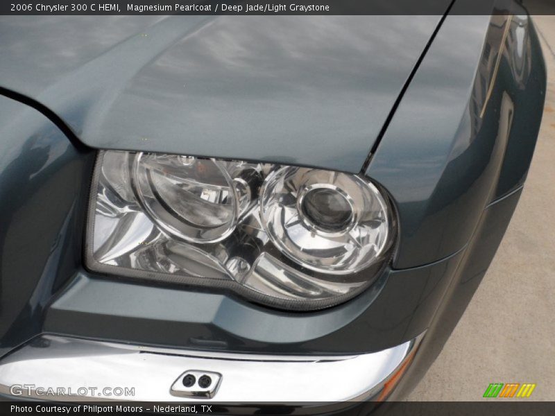 Magnesium Pearlcoat / Deep Jade/Light Graystone 2006 Chrysler 300 C HEMI