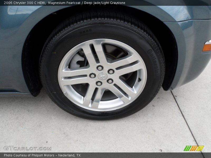 Magnesium Pearlcoat / Deep Jade/Light Graystone 2006 Chrysler 300 C HEMI