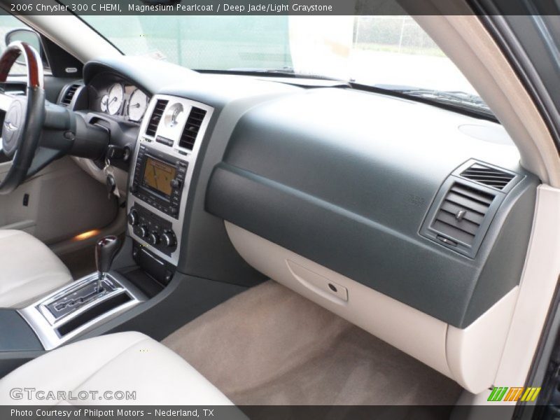 Magnesium Pearlcoat / Deep Jade/Light Graystone 2006 Chrysler 300 C HEMI