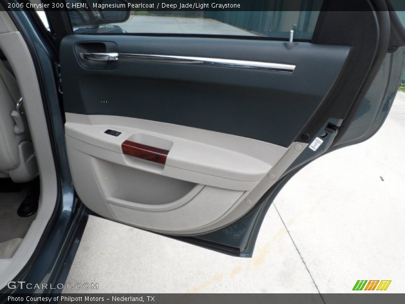 Magnesium Pearlcoat / Deep Jade/Light Graystone 2006 Chrysler 300 C HEMI
