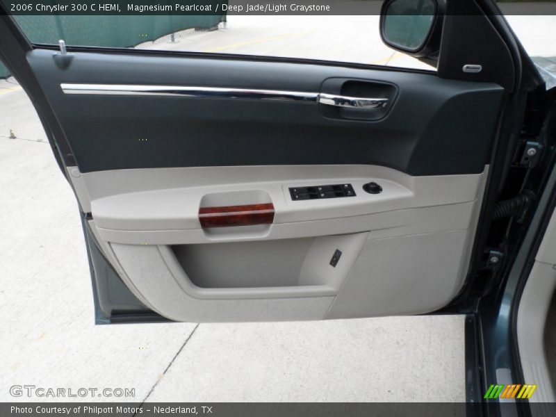 Magnesium Pearlcoat / Deep Jade/Light Graystone 2006 Chrysler 300 C HEMI