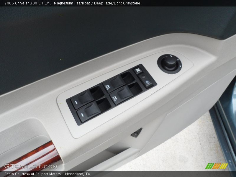 Magnesium Pearlcoat / Deep Jade/Light Graystone 2006 Chrysler 300 C HEMI