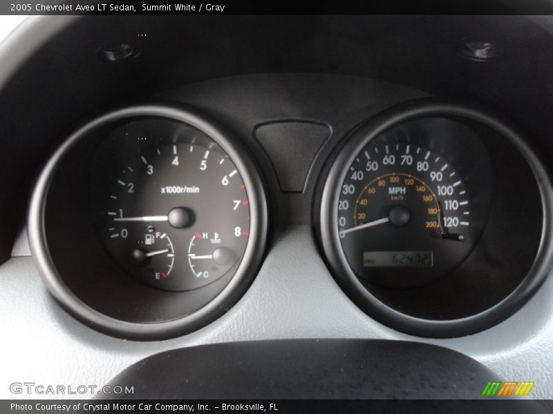 Summit White / Gray 2005 Chevrolet Aveo LT Sedan