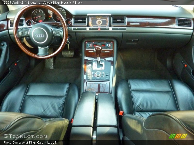Akoya Silver Metallic / Black 2005 Audi A8 4.2 quattro