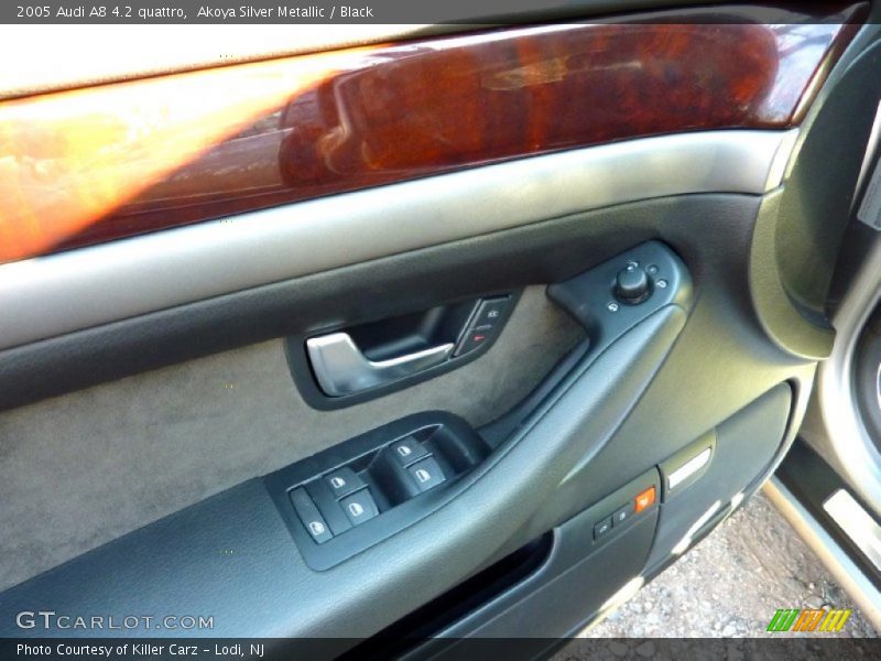 Akoya Silver Metallic / Black 2005 Audi A8 4.2 quattro