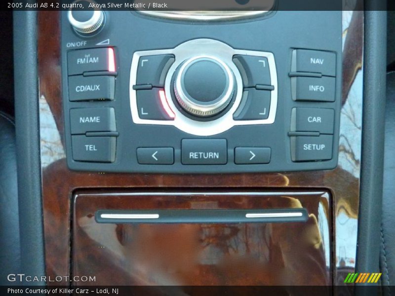 Akoya Silver Metallic / Black 2005 Audi A8 4.2 quattro