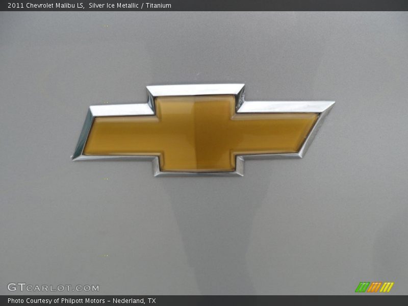 Silver Ice Metallic / Titanium 2011 Chevrolet Malibu LS