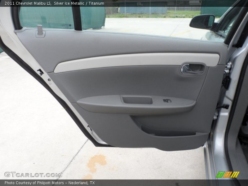 Silver Ice Metallic / Titanium 2011 Chevrolet Malibu LS