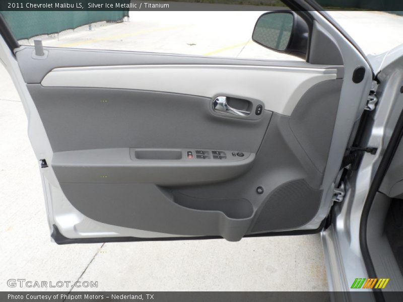 Silver Ice Metallic / Titanium 2011 Chevrolet Malibu LS