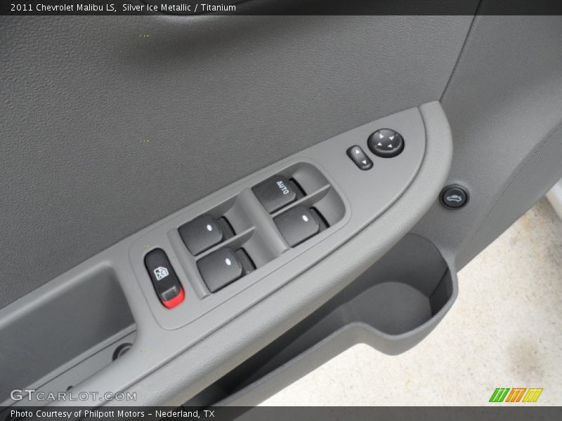 Silver Ice Metallic / Titanium 2011 Chevrolet Malibu LS