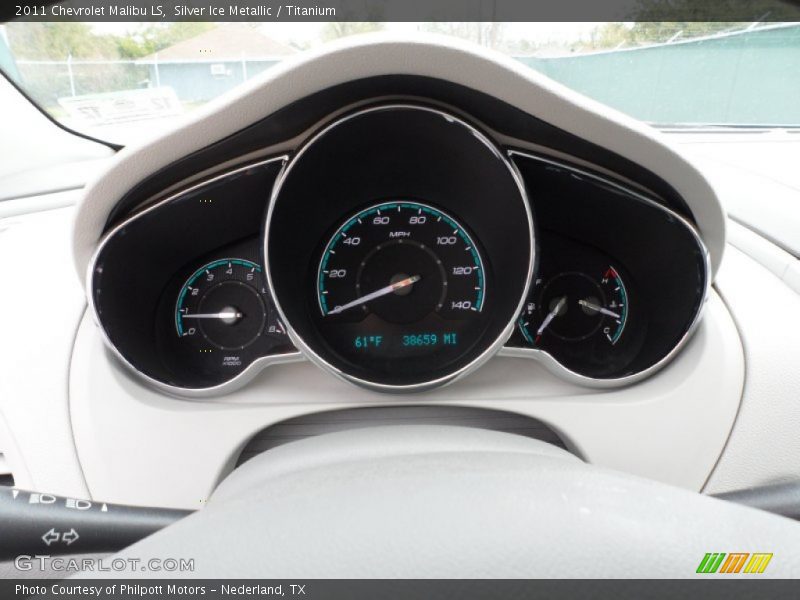 Silver Ice Metallic / Titanium 2011 Chevrolet Malibu LS