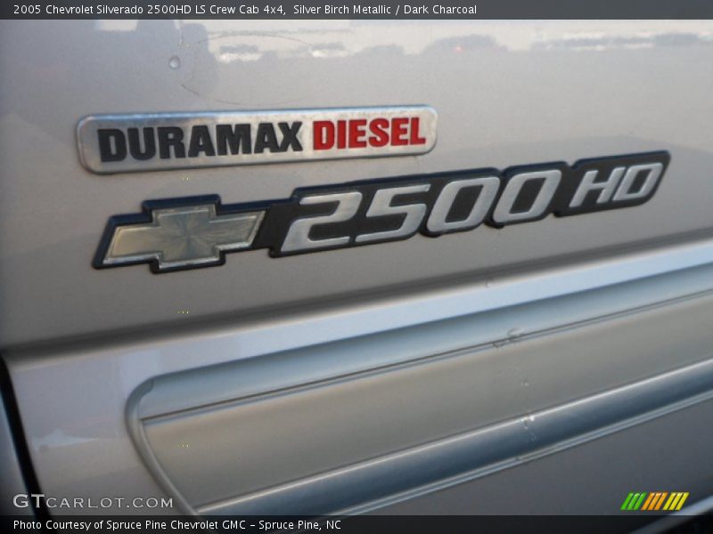 Silver Birch Metallic / Dark Charcoal 2005 Chevrolet Silverado 2500HD LS Crew Cab 4x4