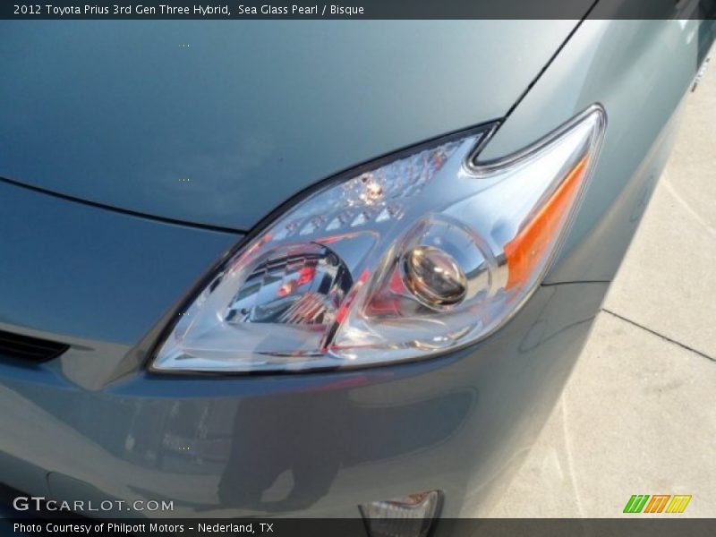 Sea Glass Pearl / Bisque 2012 Toyota Prius 3rd Gen Three Hybrid