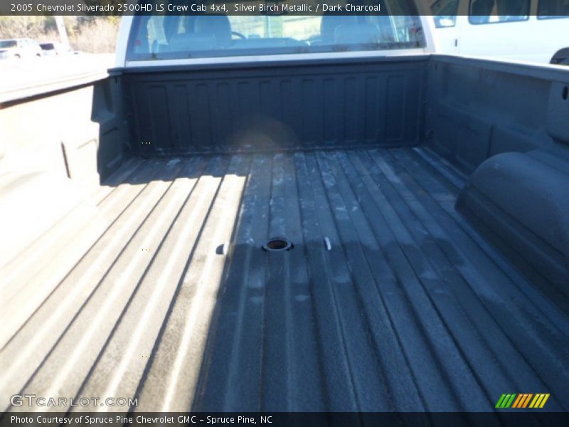 Silver Birch Metallic / Dark Charcoal 2005 Chevrolet Silverado 2500HD LS Crew Cab 4x4