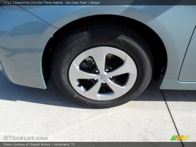 Sea Glass Pearl / Bisque 2012 Toyota Prius 3rd Gen Three Hybrid
