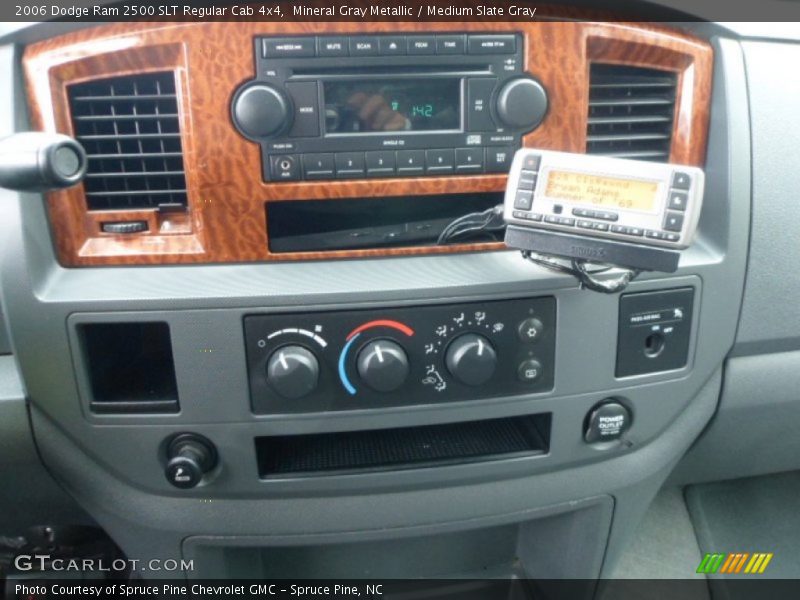 Mineral Gray Metallic / Medium Slate Gray 2006 Dodge Ram 2500 SLT Regular Cab 4x4