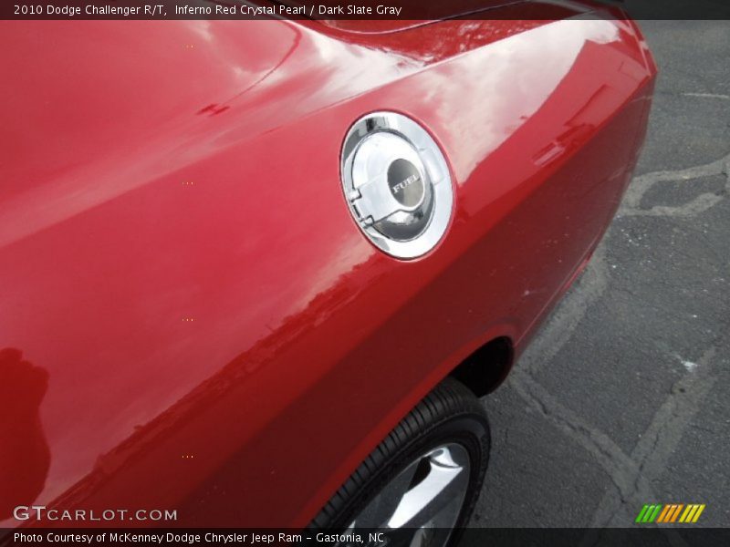 Inferno Red Crystal Pearl / Dark Slate Gray 2010 Dodge Challenger R/T