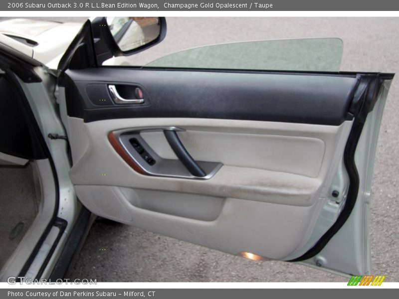 Champagne Gold Opalescent / Taupe 2006 Subaru Outback 3.0 R L.L.Bean Edition Wagon
