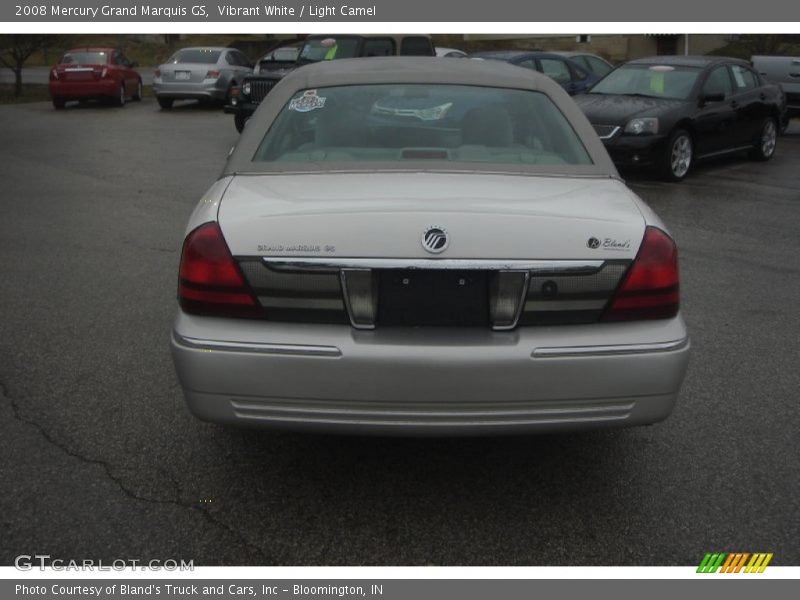 Vibrant White / Light Camel 2008 Mercury Grand Marquis GS