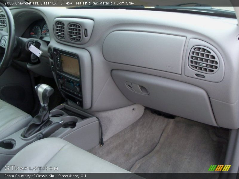 Majestic Red Metallic / Light Gray 2005 Chevrolet TrailBlazer EXT LT 4x4