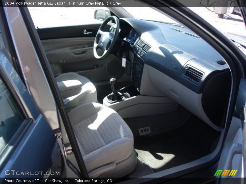 Platinum Grey Metallic / Grey 2004 Volkswagen Jetta GLS Sedan