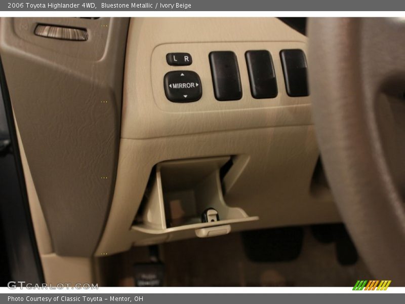 Bluestone Metallic / Ivory Beige 2006 Toyota Highlander 4WD