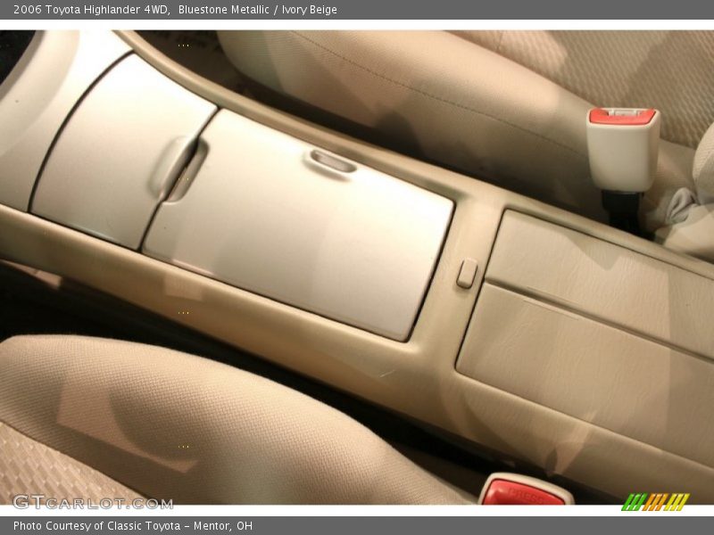 Bluestone Metallic / Ivory Beige 2006 Toyota Highlander 4WD