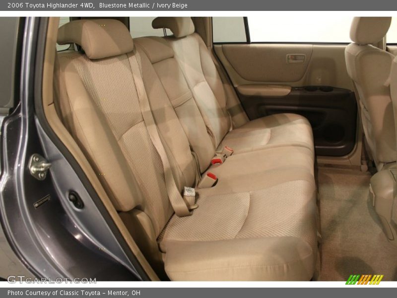 Bluestone Metallic / Ivory Beige 2006 Toyota Highlander 4WD