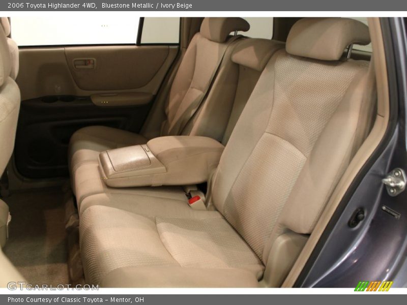Bluestone Metallic / Ivory Beige 2006 Toyota Highlander 4WD