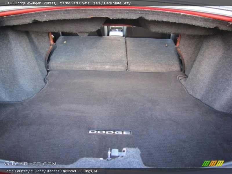  2010 Avenger Express Trunk