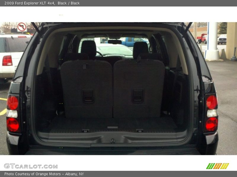 Black / Black 2009 Ford Explorer XLT 4x4