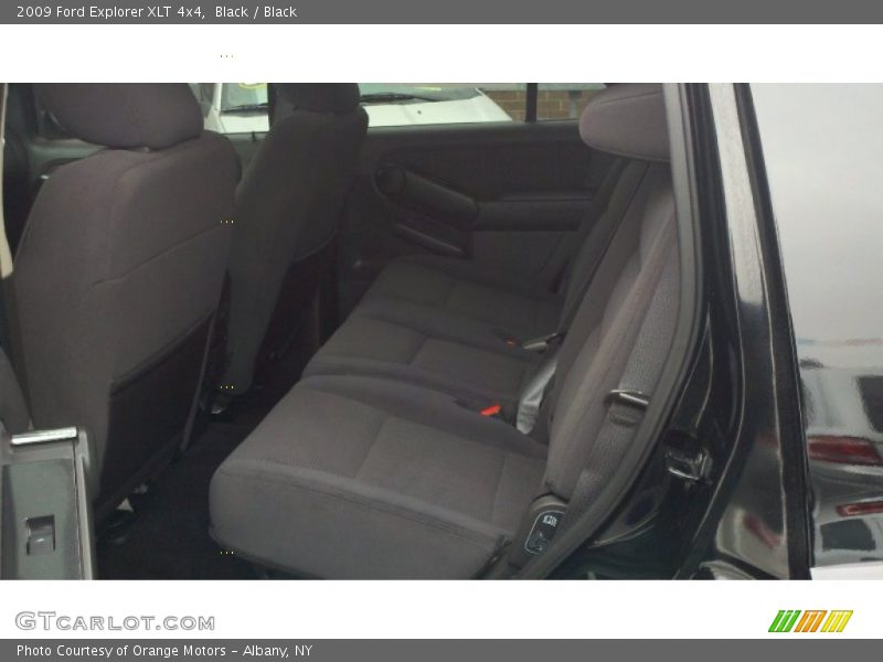 Black / Black 2009 Ford Explorer XLT 4x4