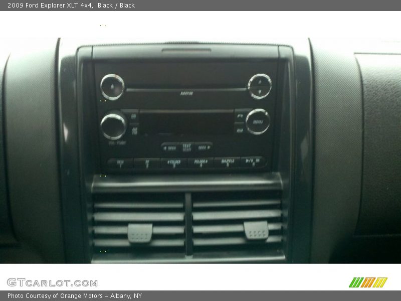 Black / Black 2009 Ford Explorer XLT 4x4