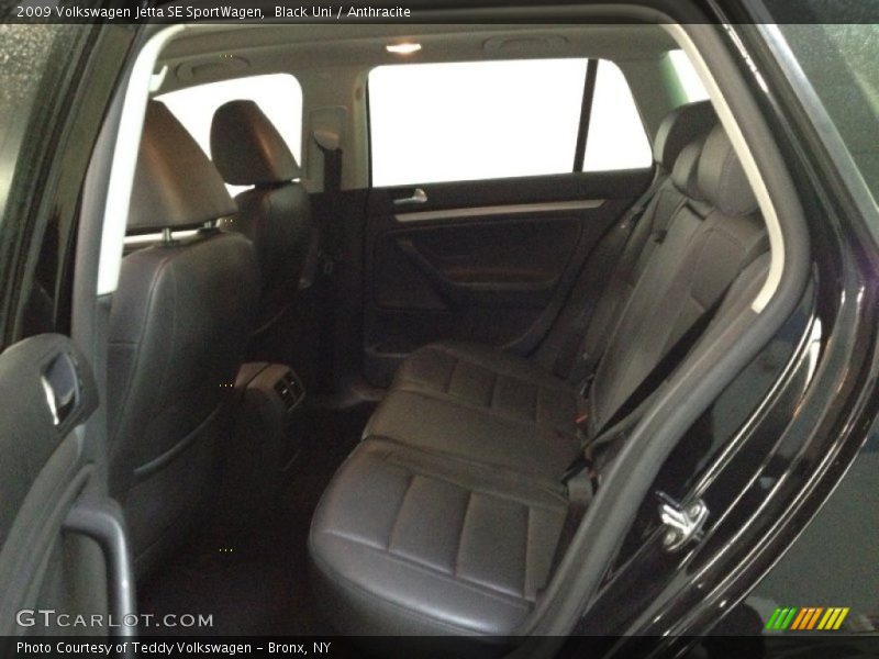 Black Uni / Anthracite 2009 Volkswagen Jetta SE SportWagen