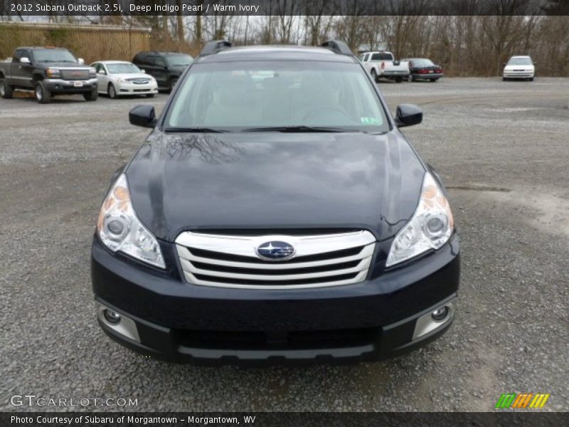 Deep Indigo Pearl / Warm Ivory 2012 Subaru Outback 2.5i