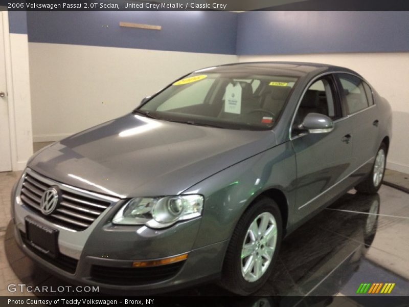 United Grey Metallic / Classic Grey 2006 Volkswagen Passat 2.0T Sedan