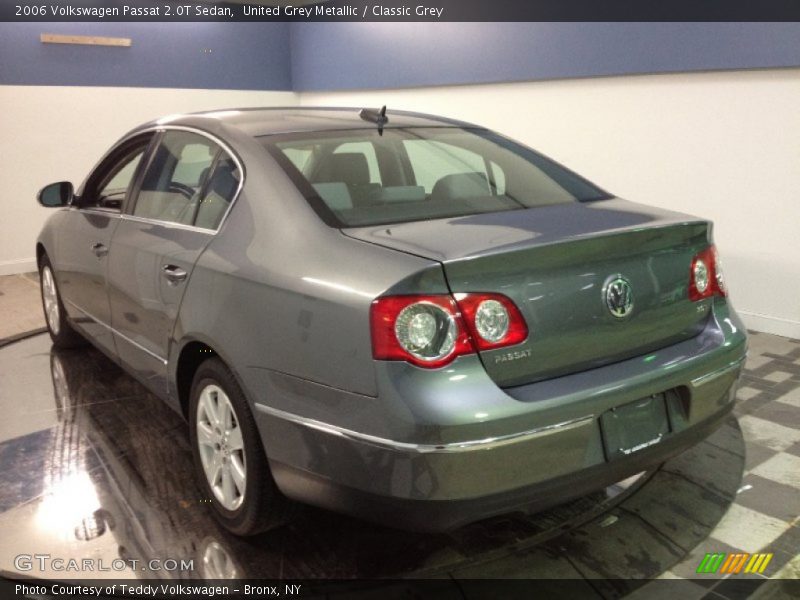 United Grey Metallic / Classic Grey 2006 Volkswagen Passat 2.0T Sedan