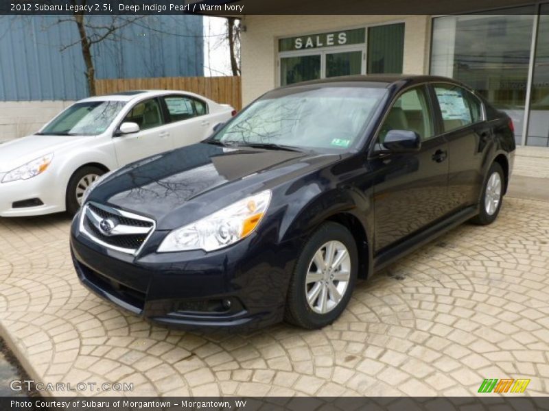 Deep Indigo Pearl / Warm Ivory 2012 Subaru Legacy 2.5i